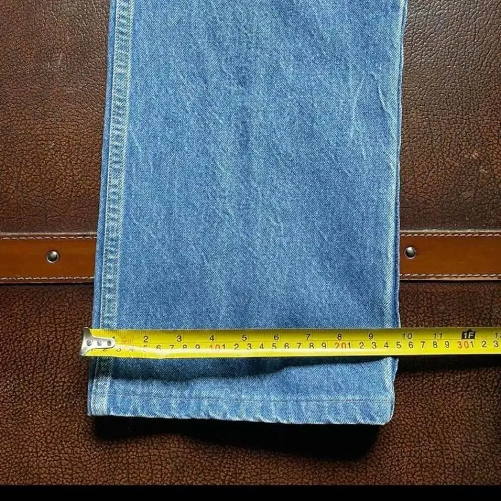 Levis levi 517